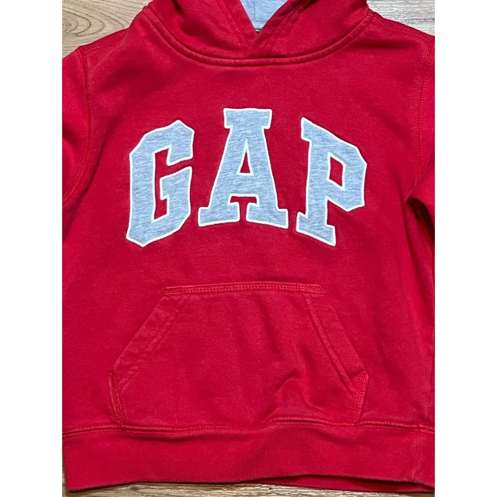 Gap Hoodie Toddler 5T Red Logo Pullover Fleece Sweatshirt Long Sleeve Classic